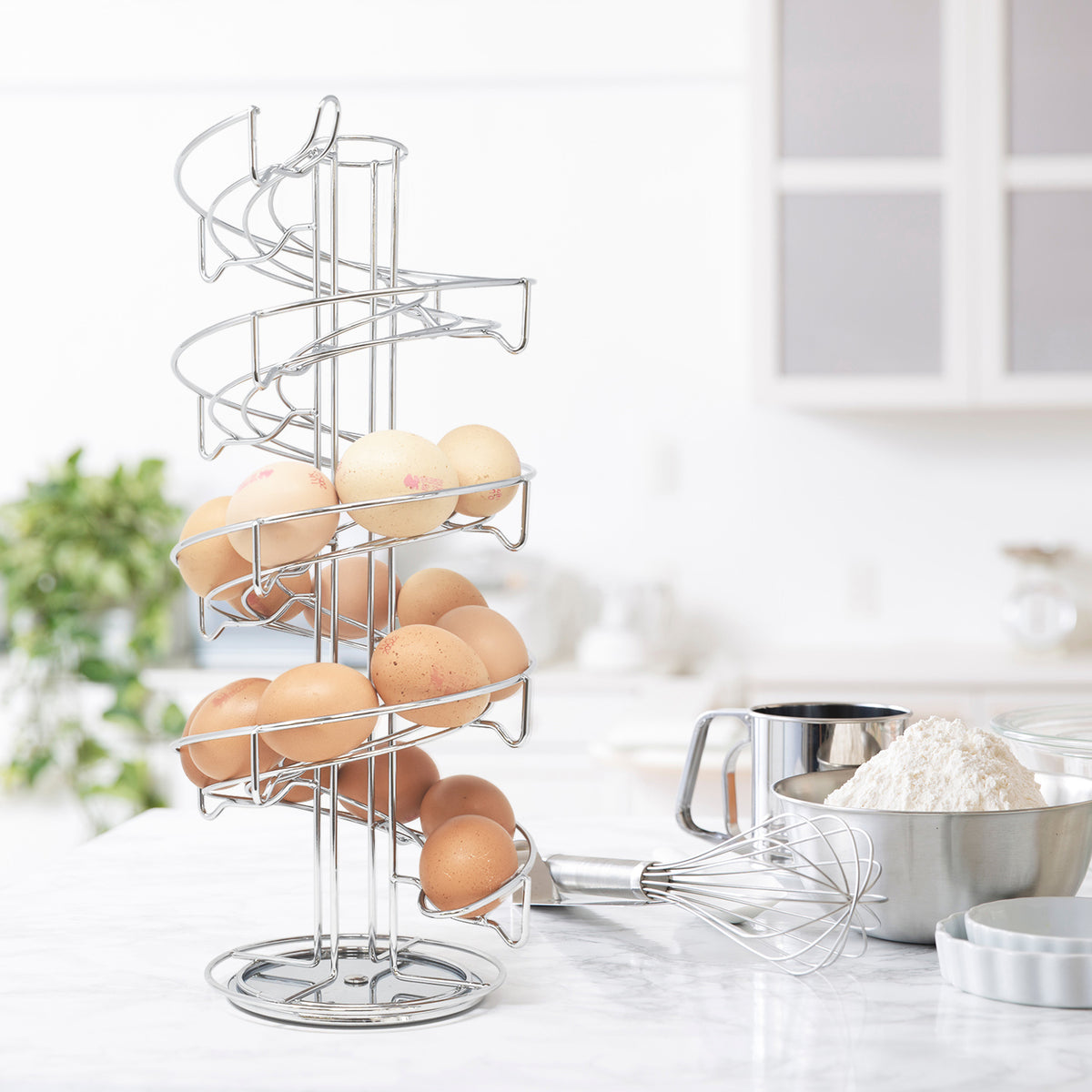 Rotating Egg Skelter